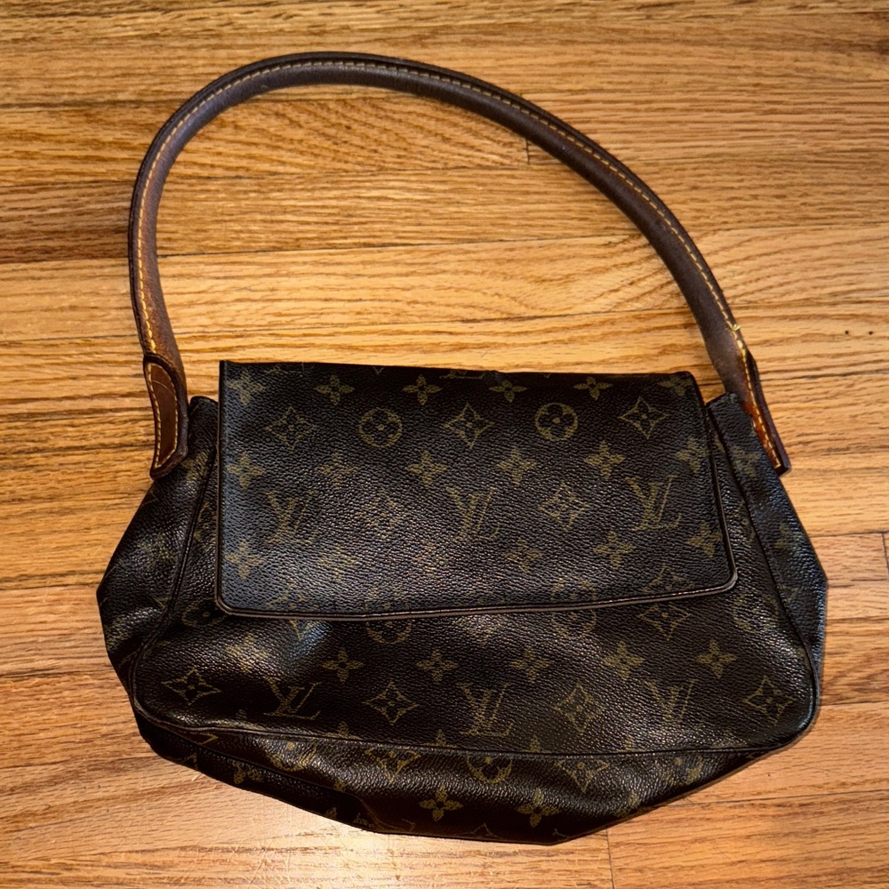 Louis Vuitton Vintage Black Monogram Shoulder Bag
